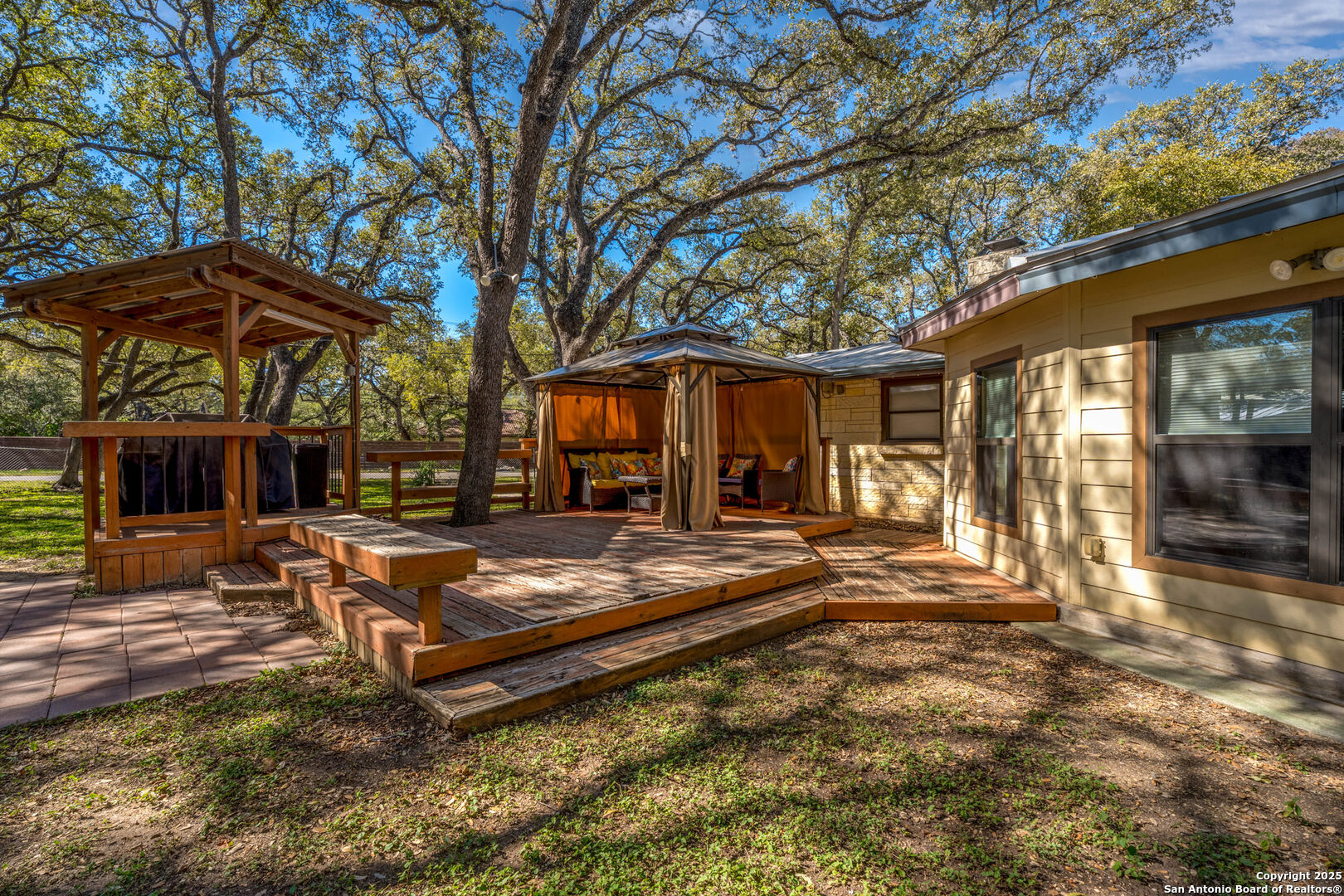 102 Zornia Castle Hills TX 78213