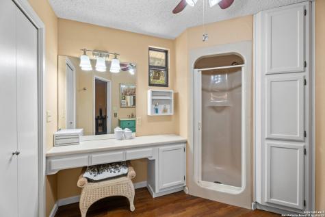102 Zornia Castle Hills TX 78213