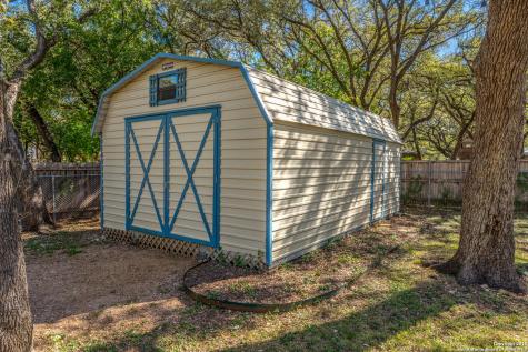102 Zornia Castle Hills TX 78213