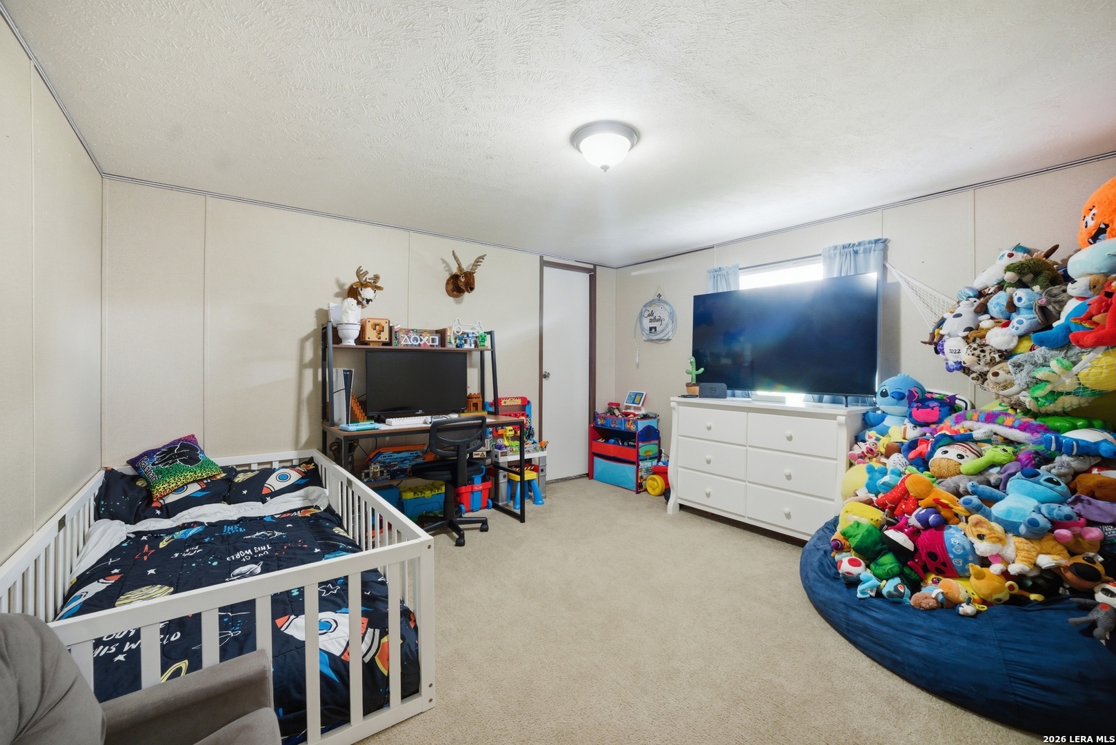 918 County Road 7711 Devine TX 78016