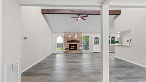 2458 Rockaway San Antonio TX 78232