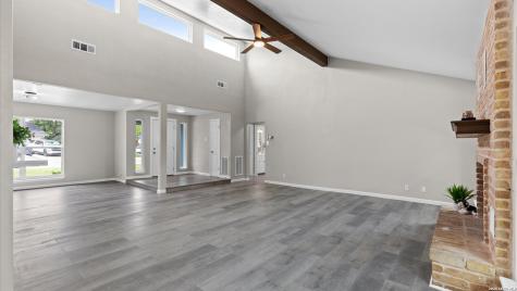 2458 Rockaway San Antonio TX 78232