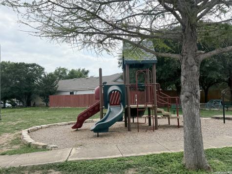 10311 Lateleaf Oak San Antonio TX 78223