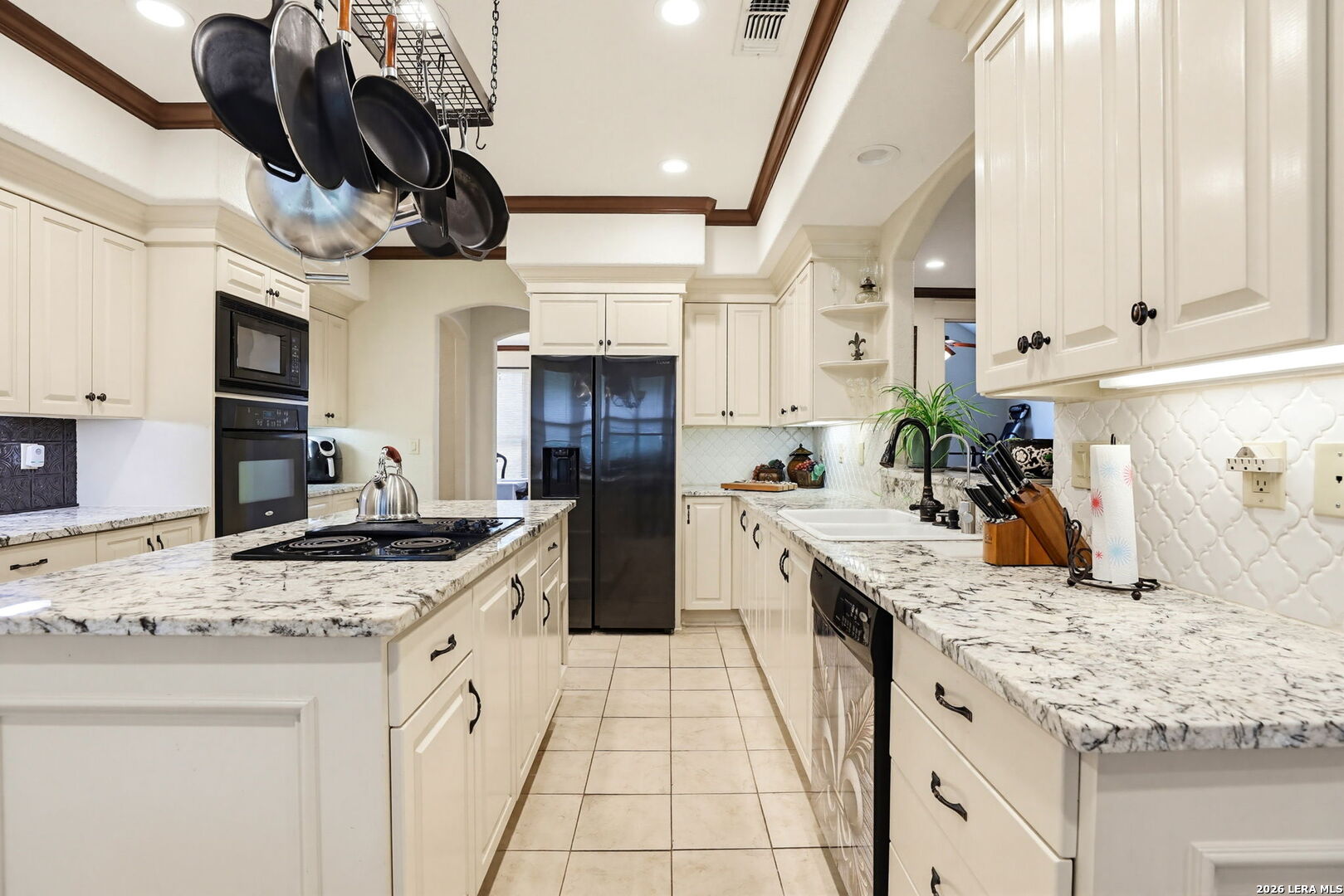 1103 Eagle View Pleasanton TX 78064