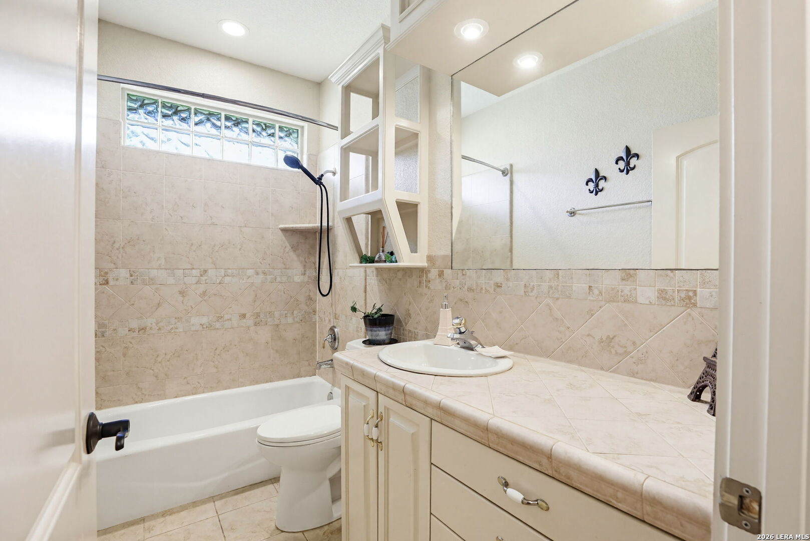 1103 Eagle View Pleasanton TX 78064