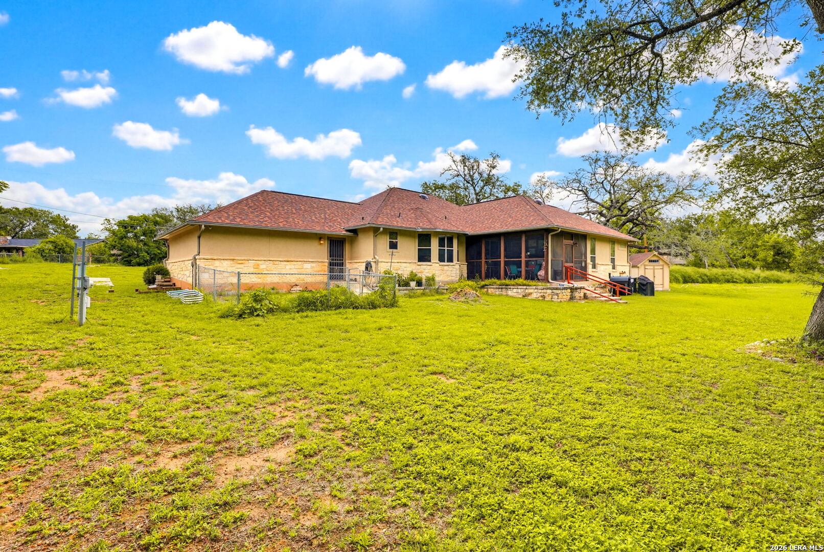 1103 Eagle View Pleasanton TX 78064