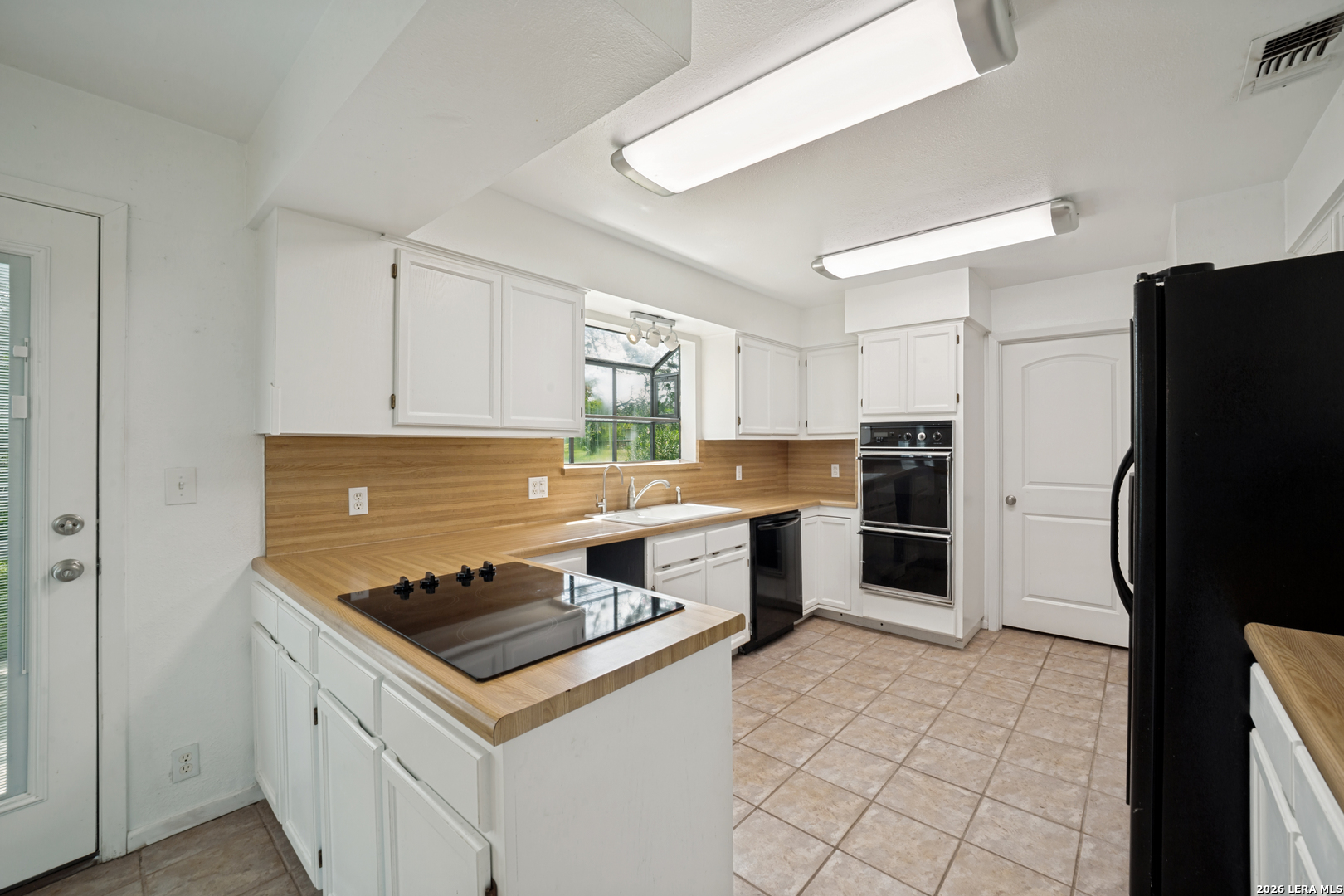 270 Briarwood Circle Bandera TX 78003
