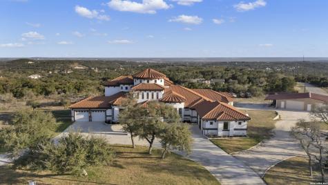 205 County Road 2727 Mico TX 78056