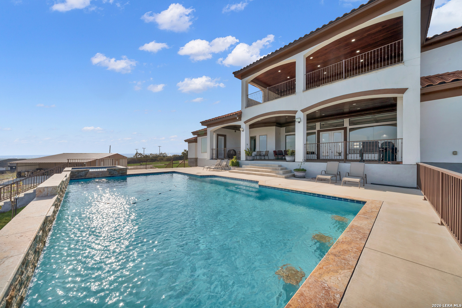 205 County Road 2727 Mico TX 78056