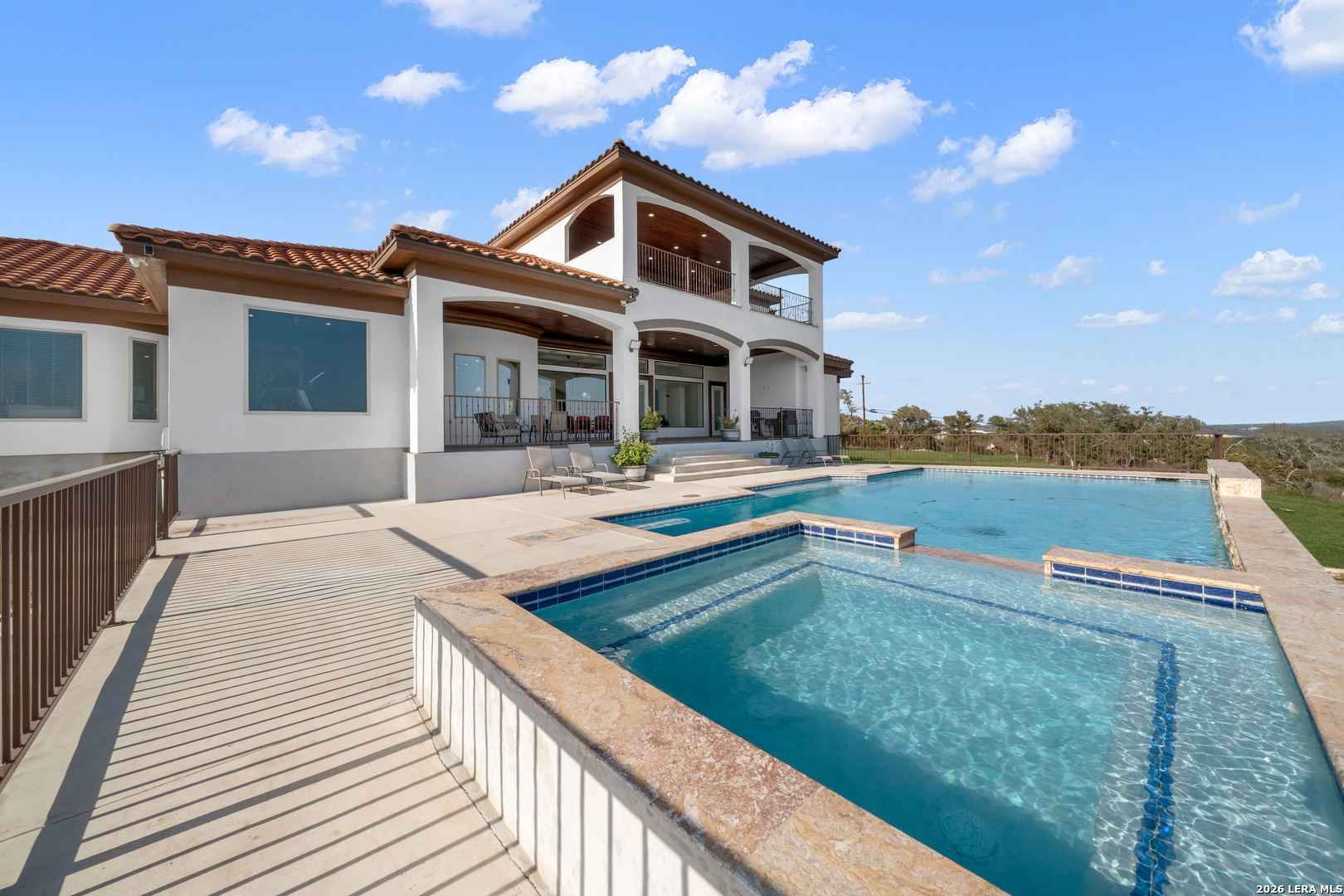 205 County Road 2727 Mico TX 78056