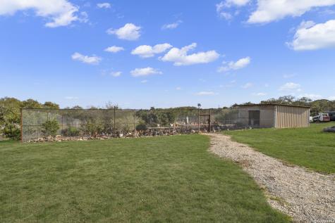205 County Road 2727 Mico TX 78056