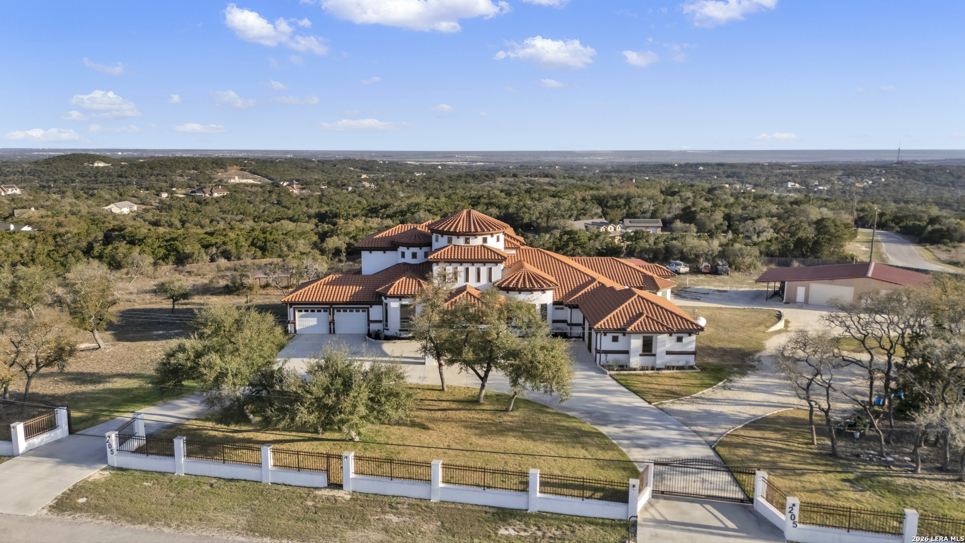 205 County Road 2727 Mico TX 78056