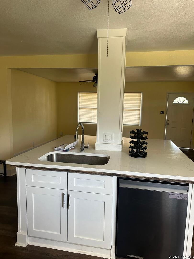462 Hialeah San Antonio TX 78218
