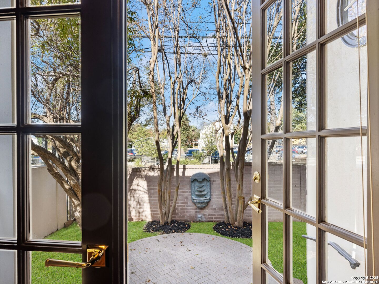 160 Burr San Antonio TX 78209