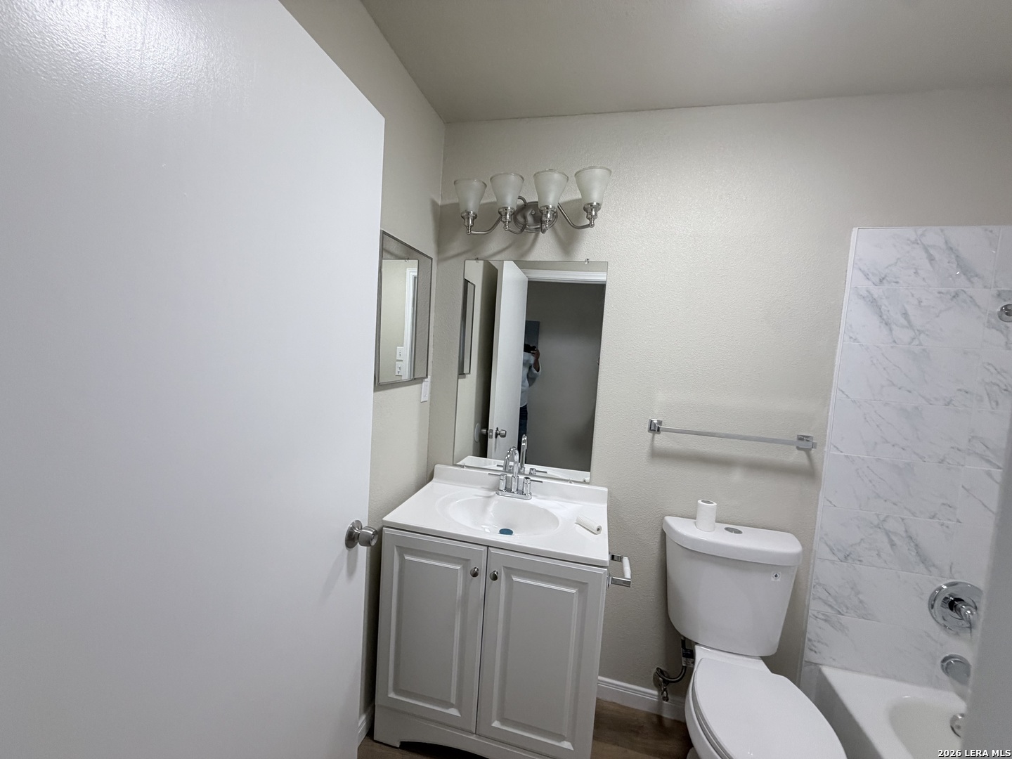 178 Lake Valley Street San Antonio TX 78227