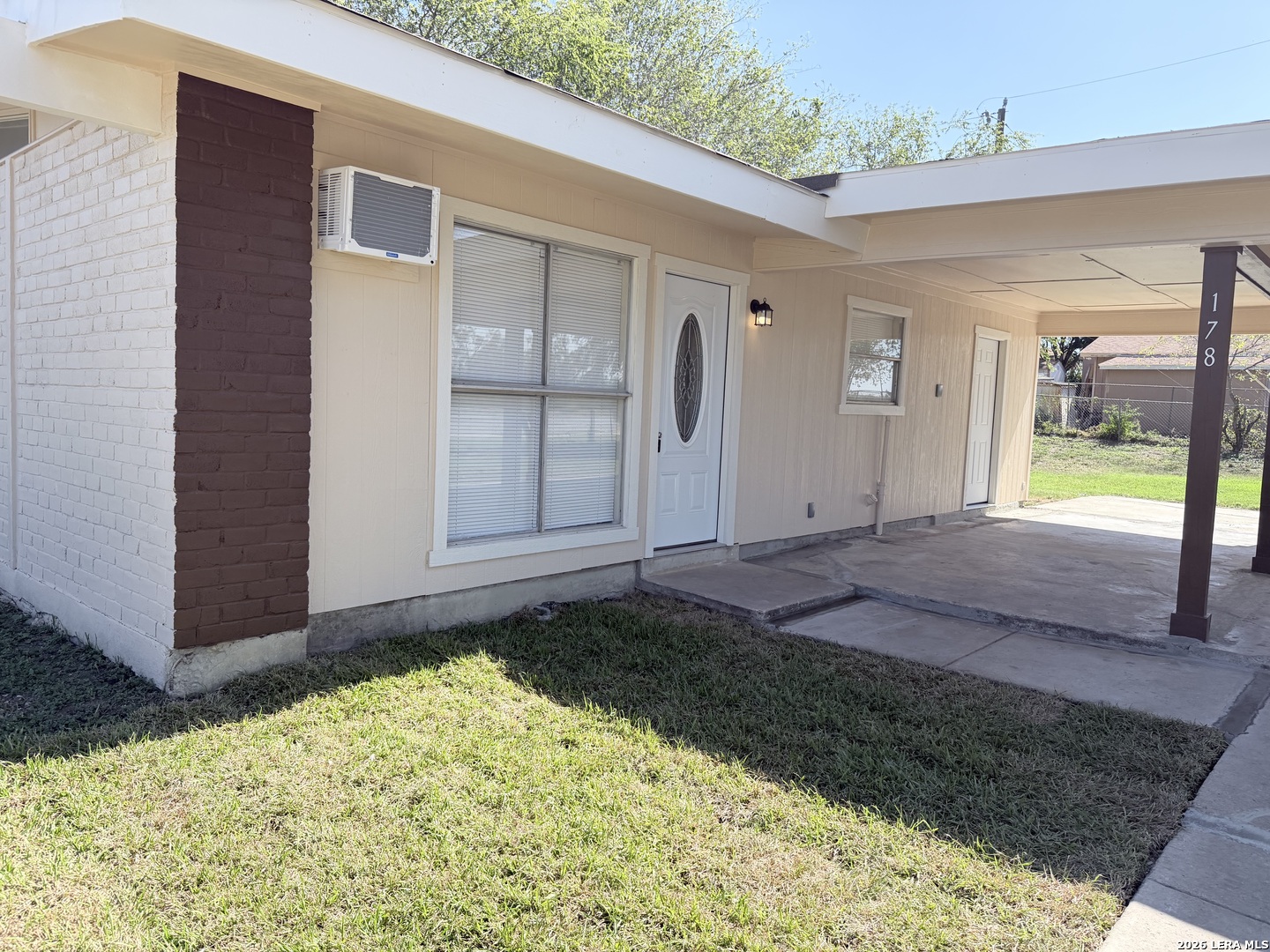 178 Lake Valley Street San Antonio TX 78227