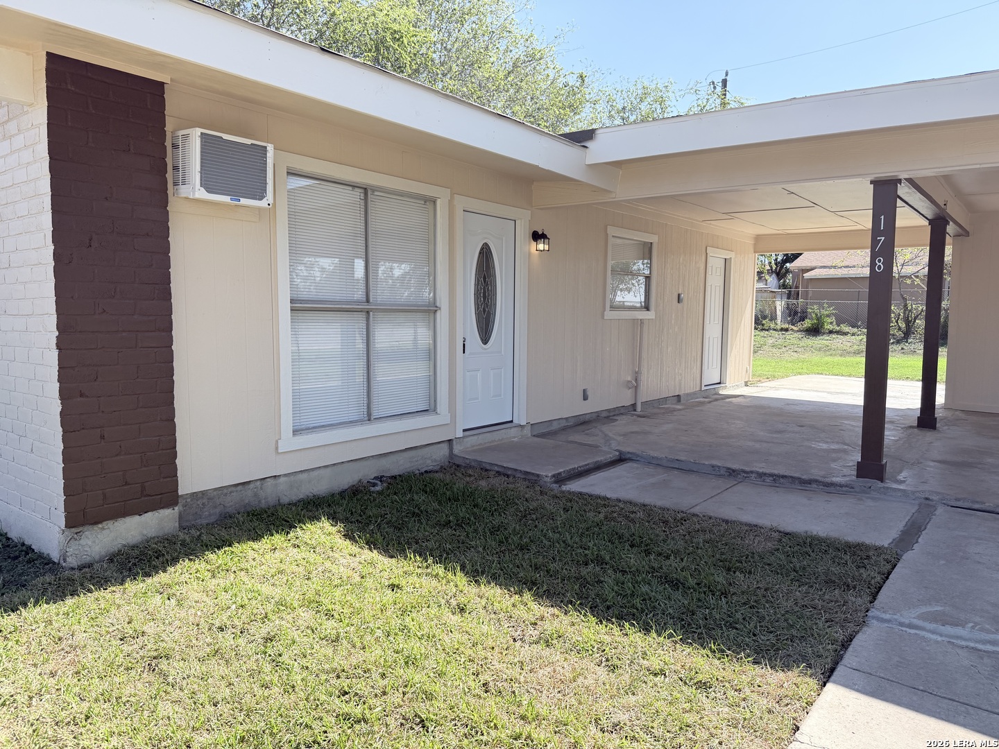 178 Lake Valley Street San Antonio TX 78227