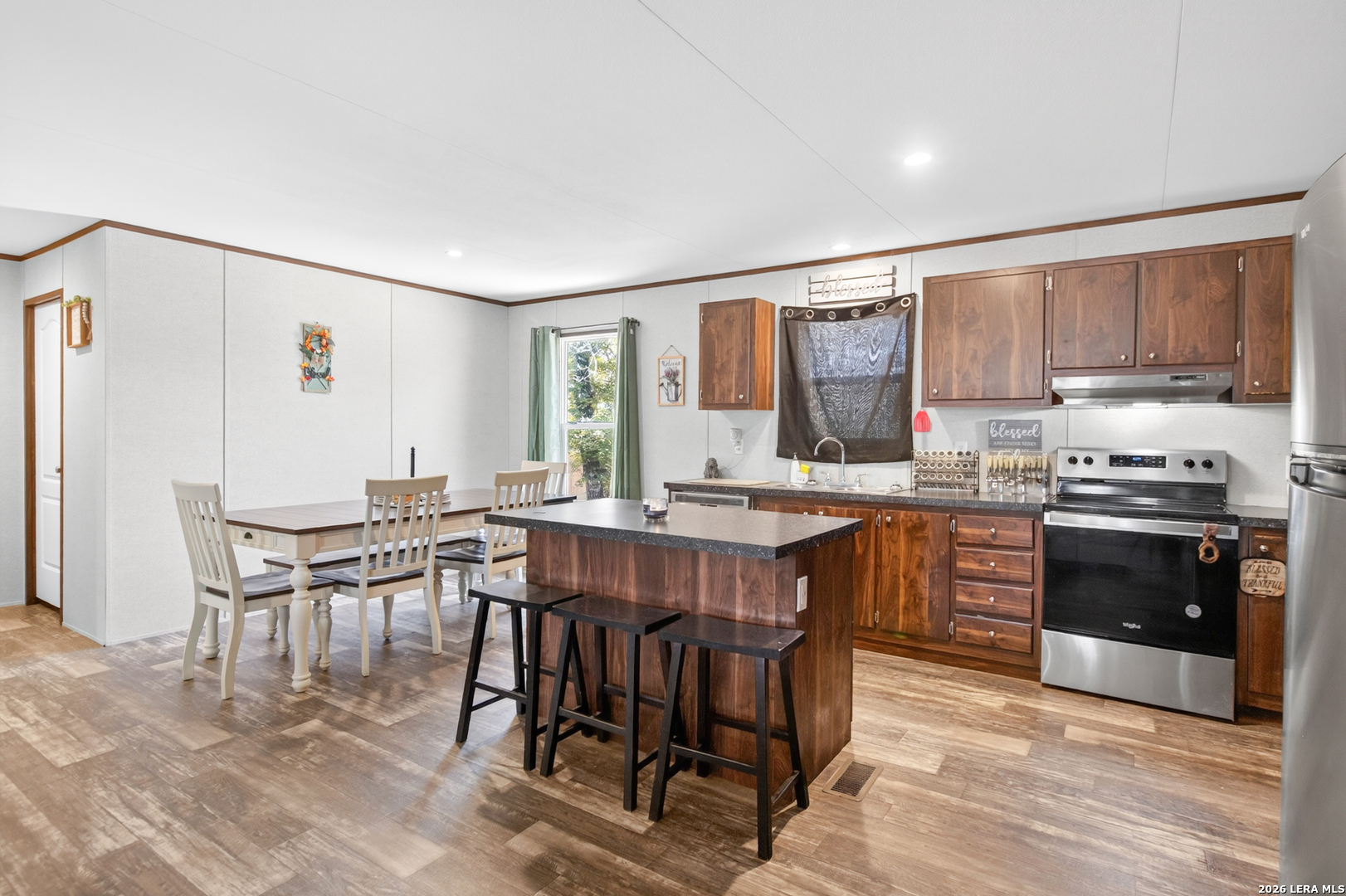 140 Valley View Drive Poteet TX 78065