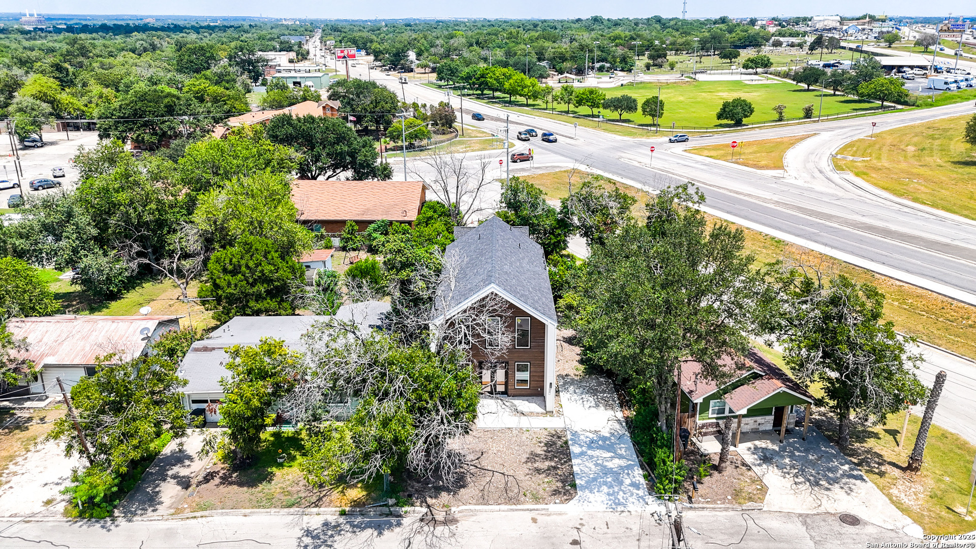 265 School New Braunfels TX 78130