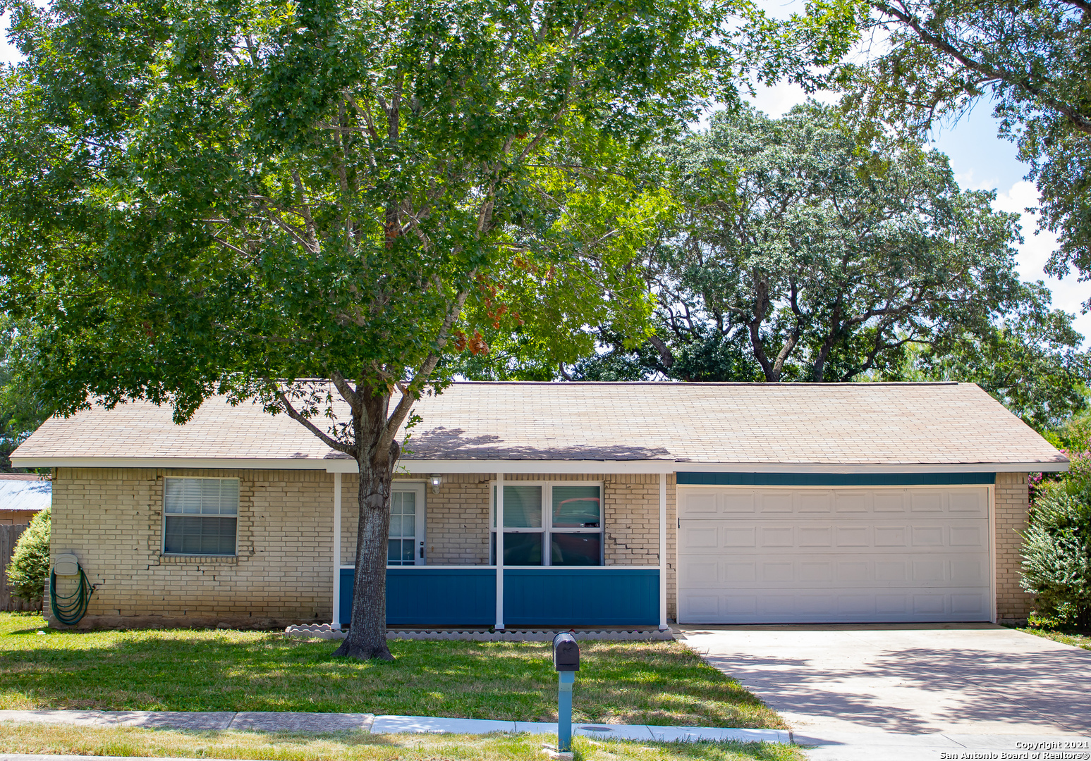 13607 Primwood Street San Antonio TX 78233