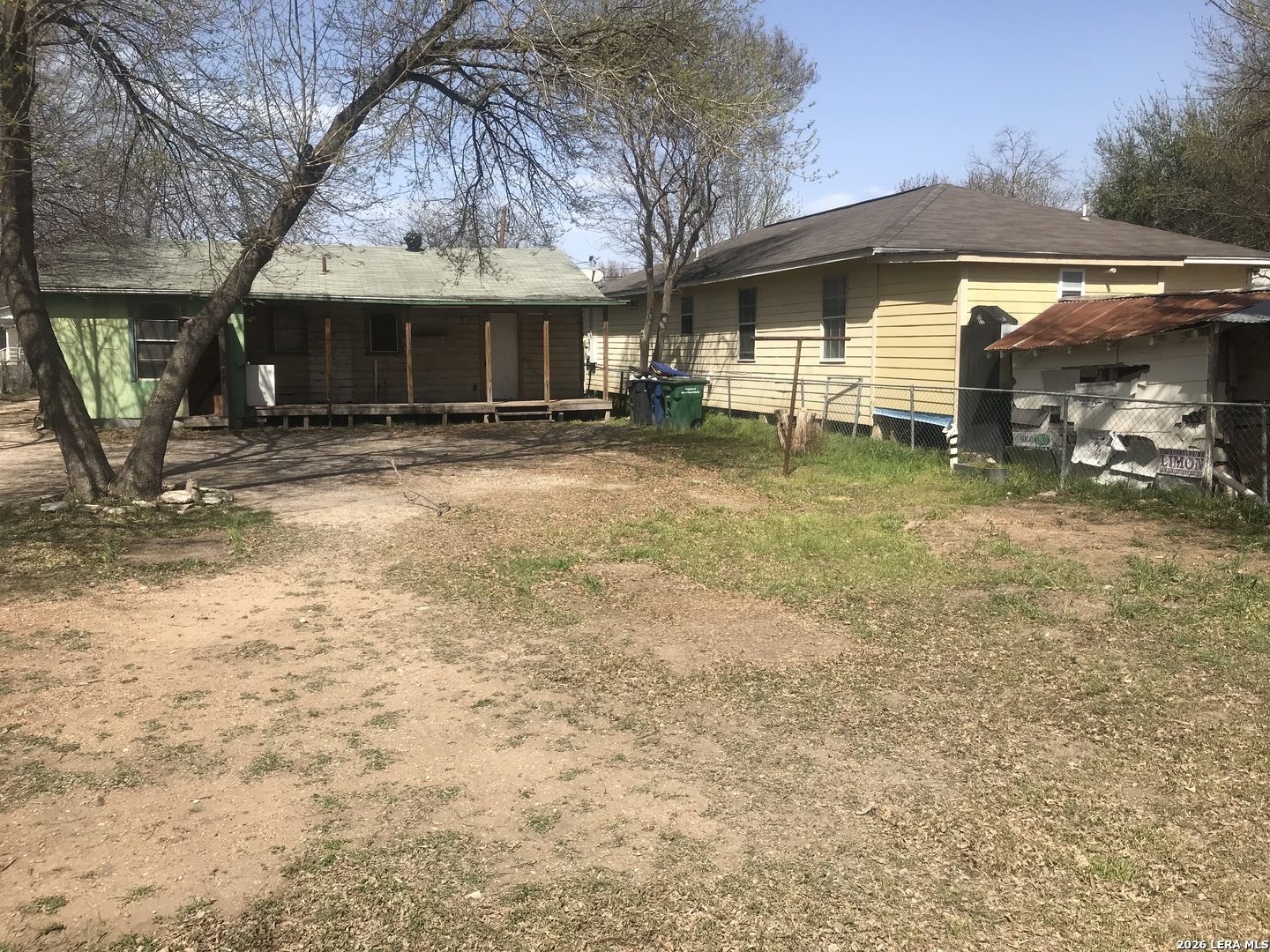 614 Sunglo San Antonio TX 78221
