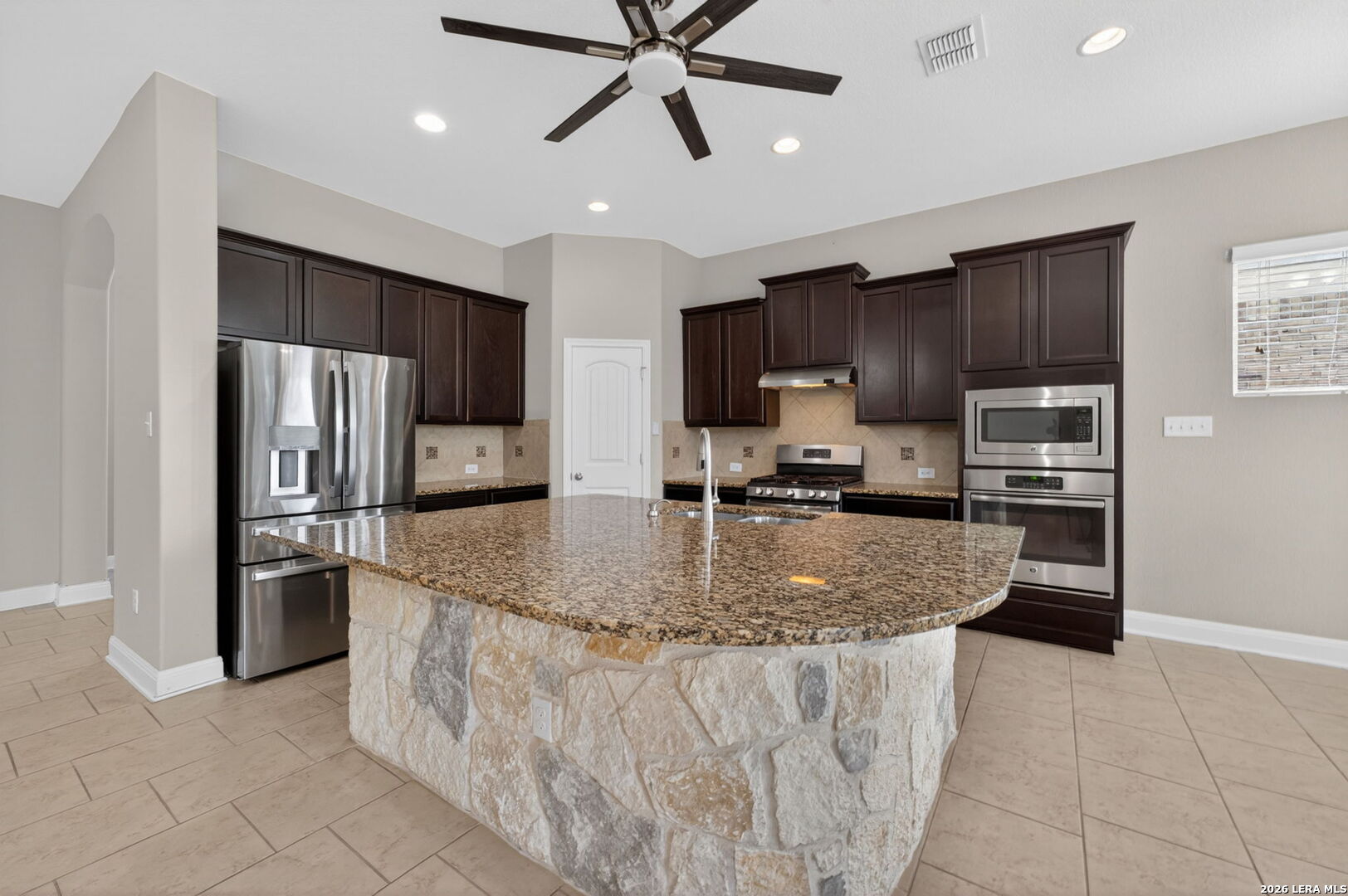 2932 Sunridge Drive Schertz TX 78108