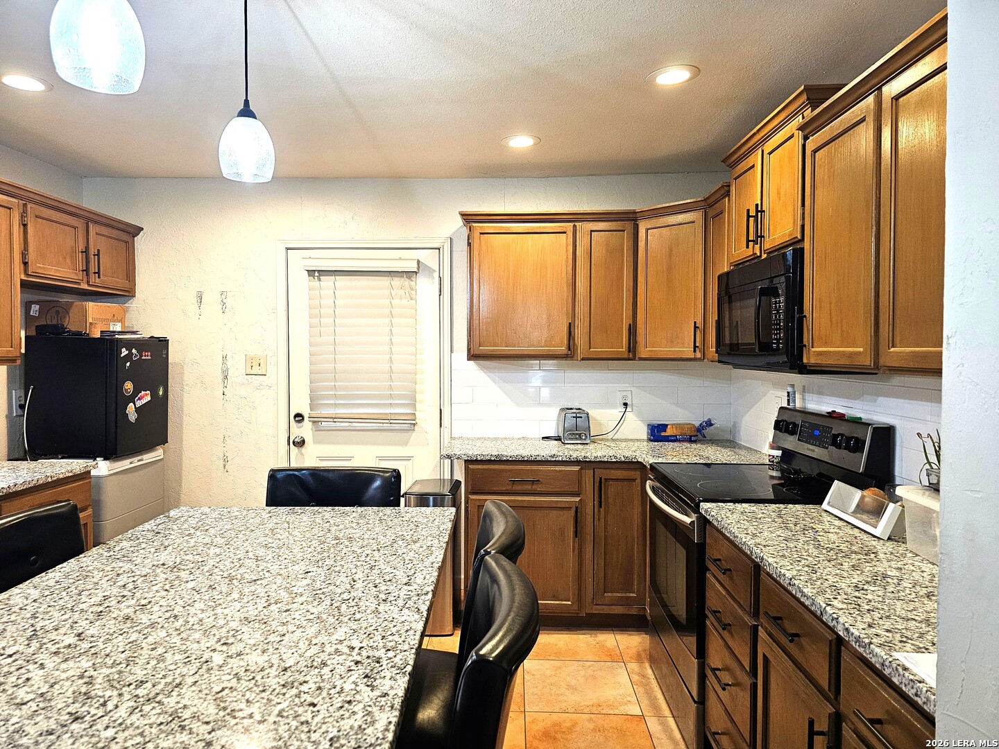9406 Sugarloaf San Antonio TX 78245