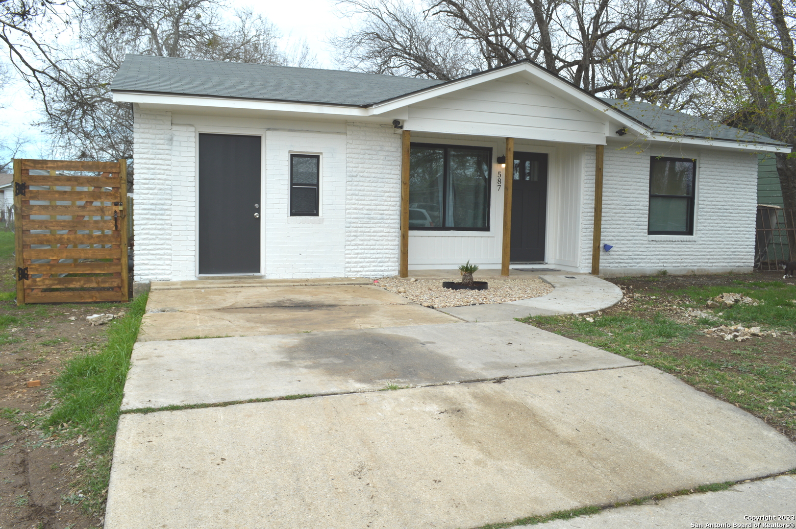 587 Lincolnshire Drive San Antonio TX 78220