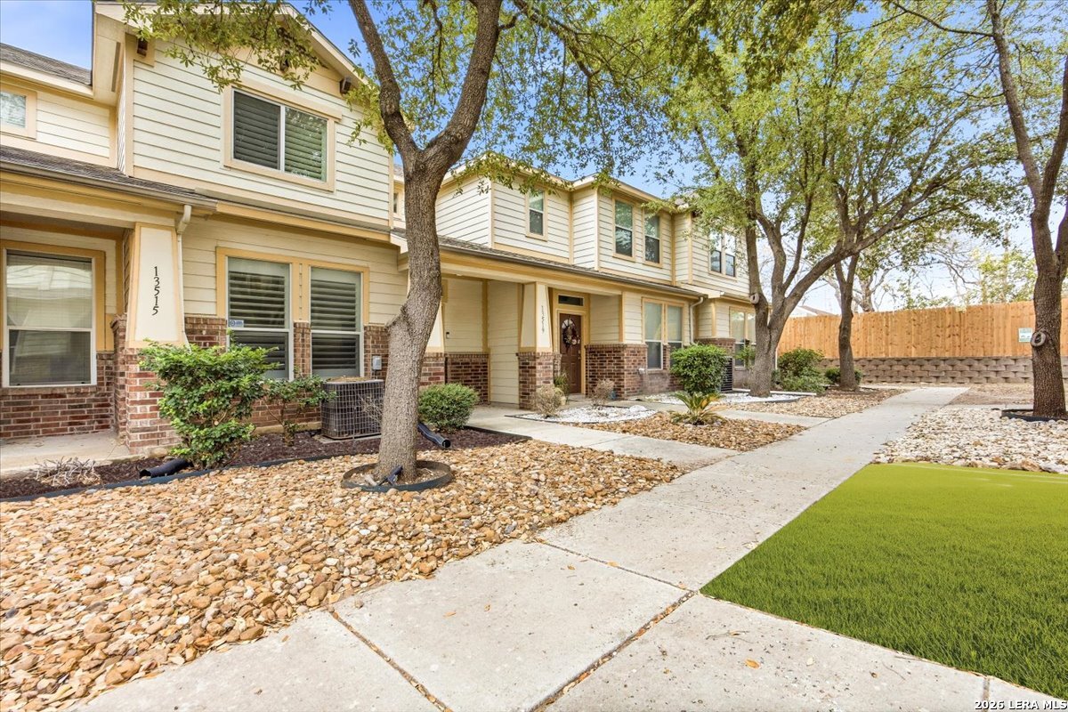 13517 Bristow Dawn San Antonio TX 78217