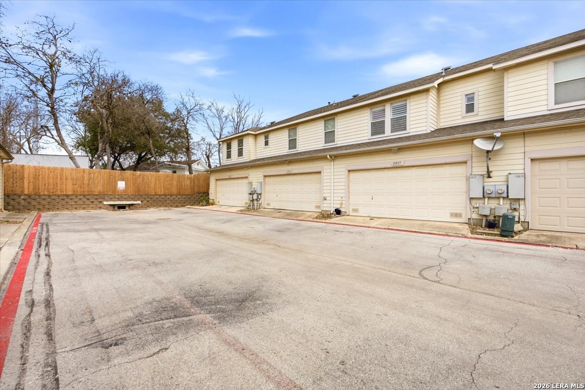 13517 Bristow Dawn San Antonio TX 78217
