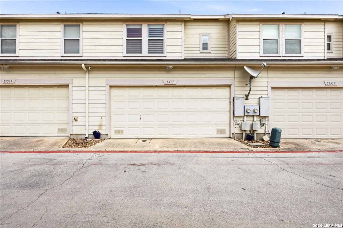 13517 Bristow Dawn San Antonio TX 78217