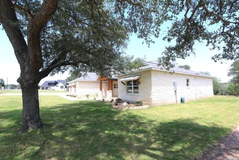 142 Timber Place La Vernia TX 78121