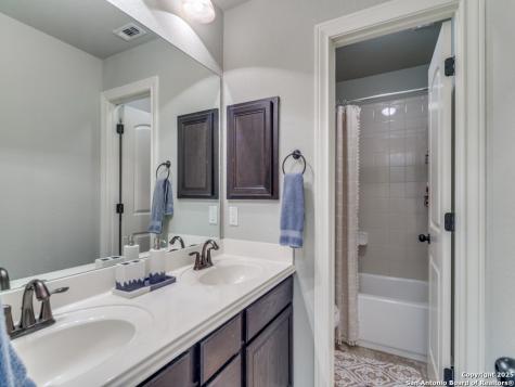 2503 Ladera San Antonio TX 78261