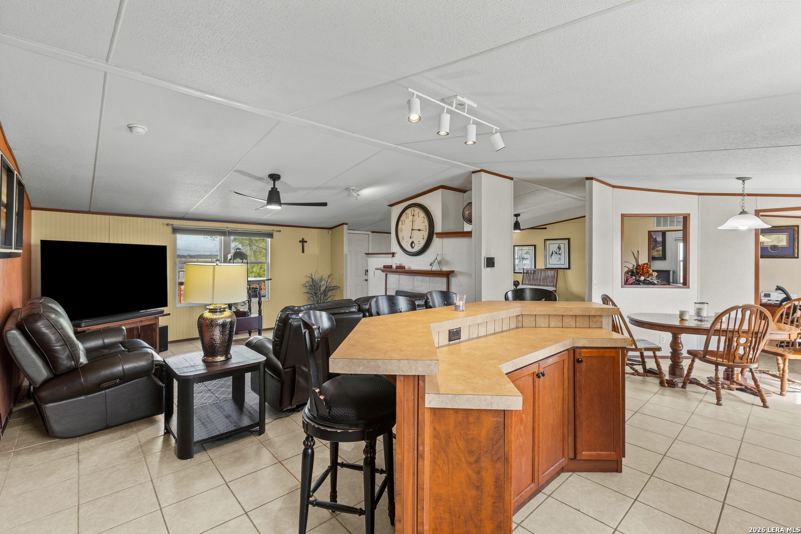 157 County Road 5635 Castroville TX 78009