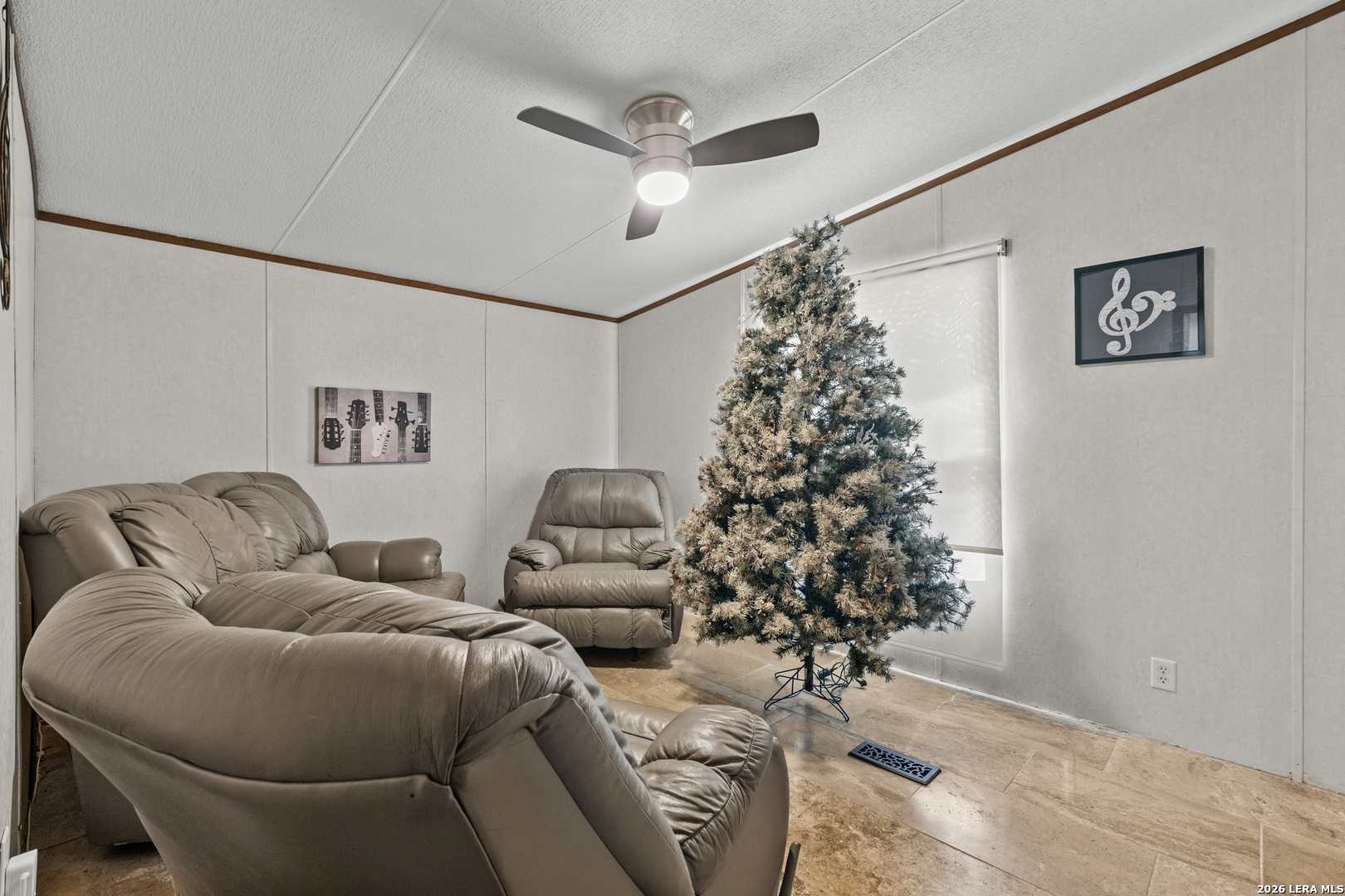 157 County Road 5635 Castroville TX 78009