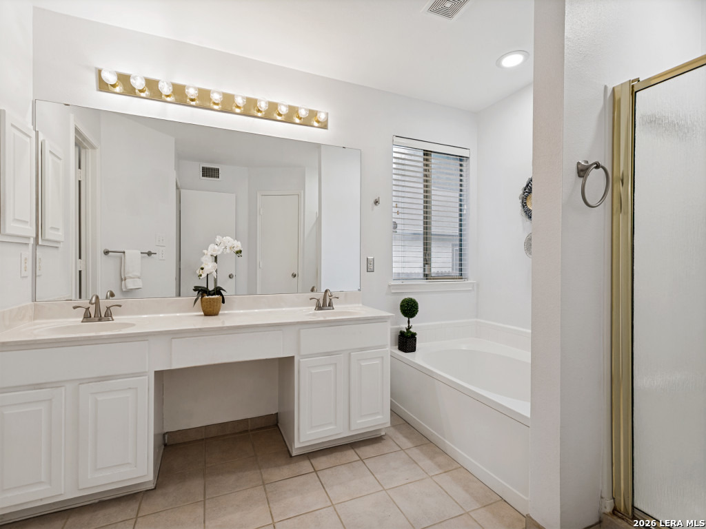 5222 Spring Arrow San Antonio TX 78247