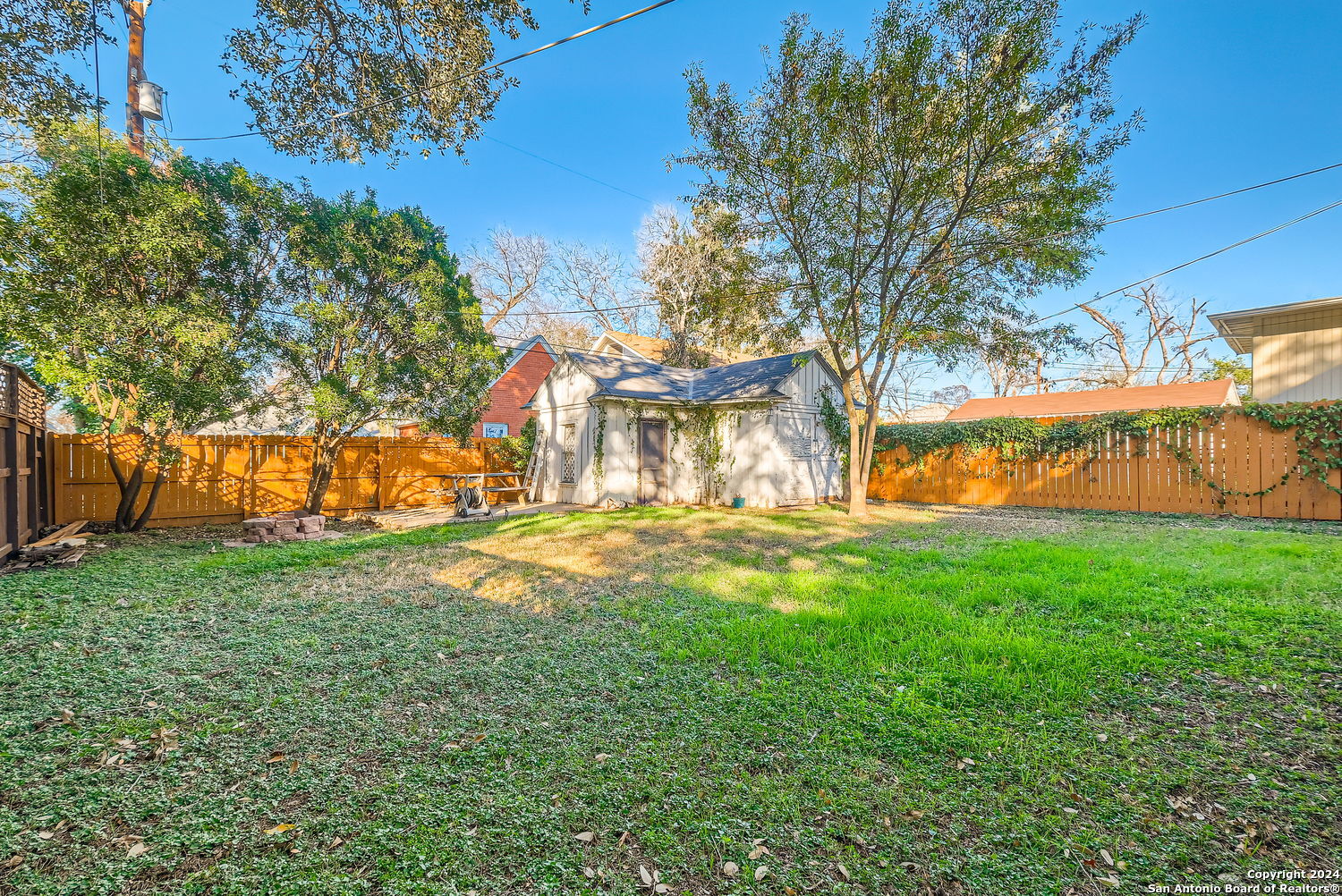 1611 Mckinley Avenue San Antonio TX 78210