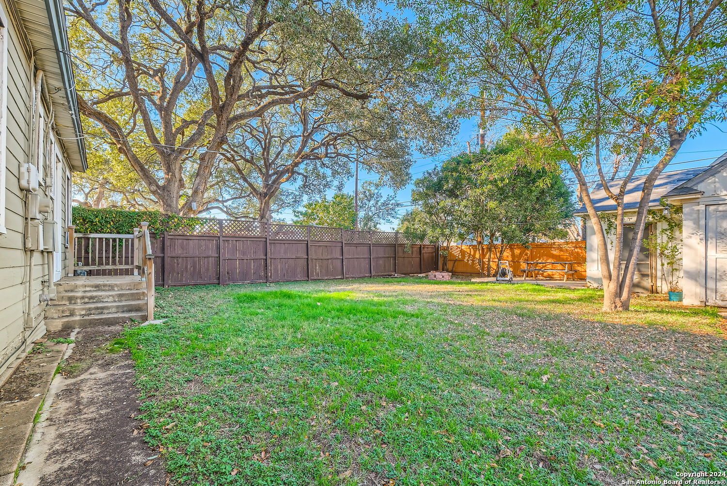 1611 Mckinley Avenue San Antonio TX 78210
