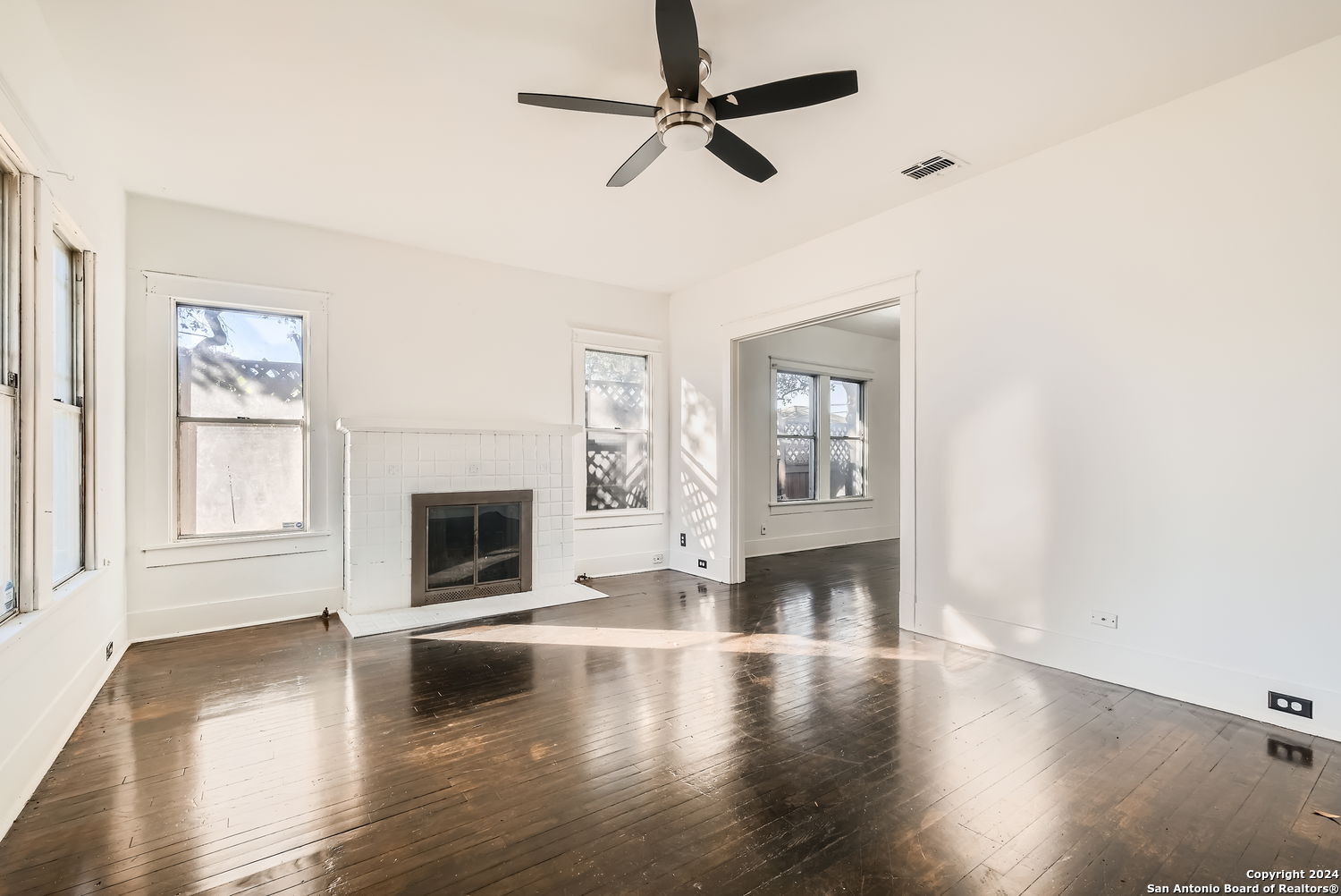 1611 Mckinley Avenue San Antonio TX 78210