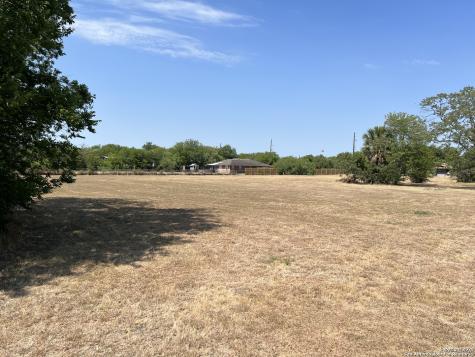 188 NW 34th Street San Antonio TX 78237