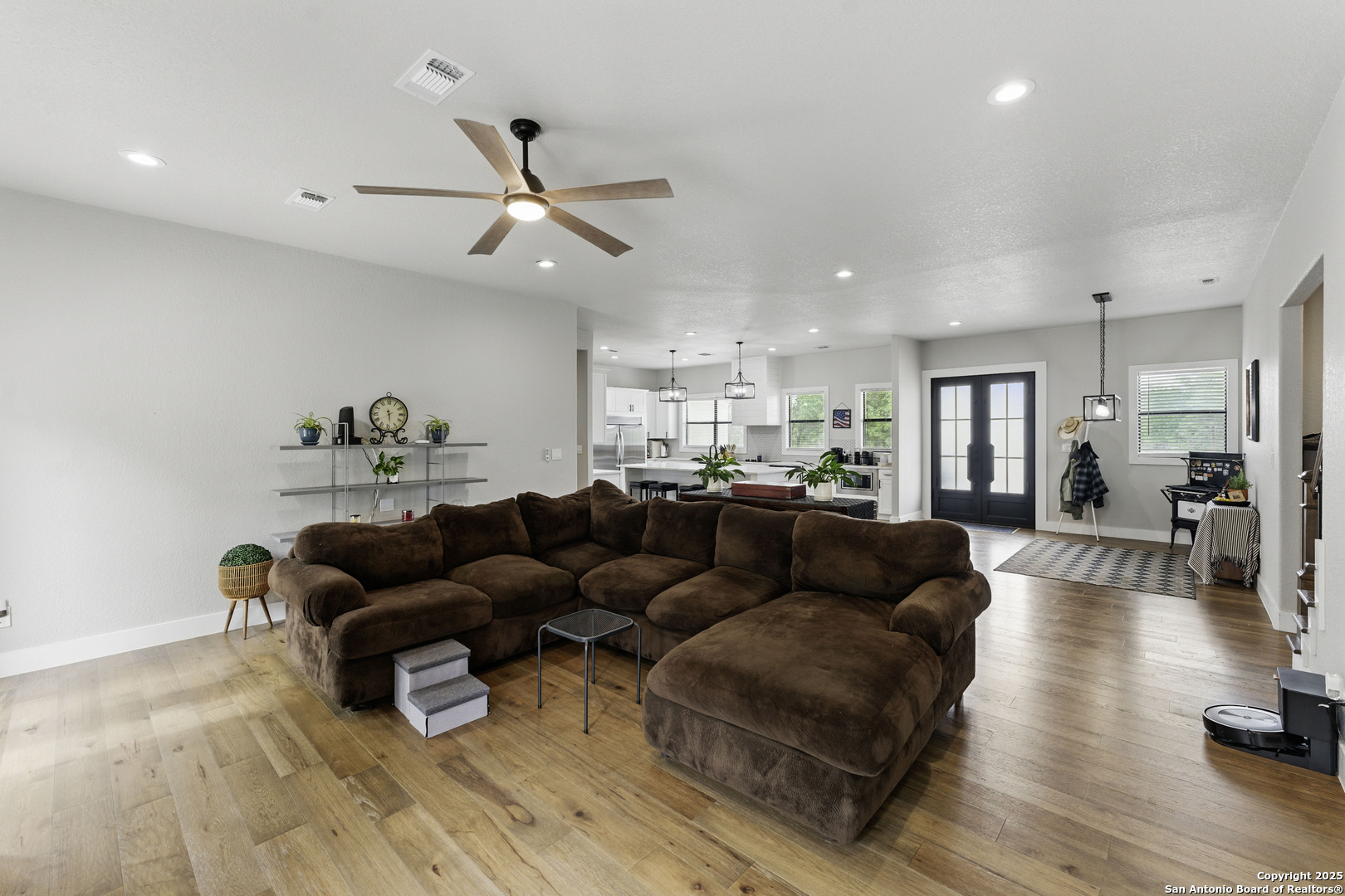 725 Winding View New Braunfels TX 78132