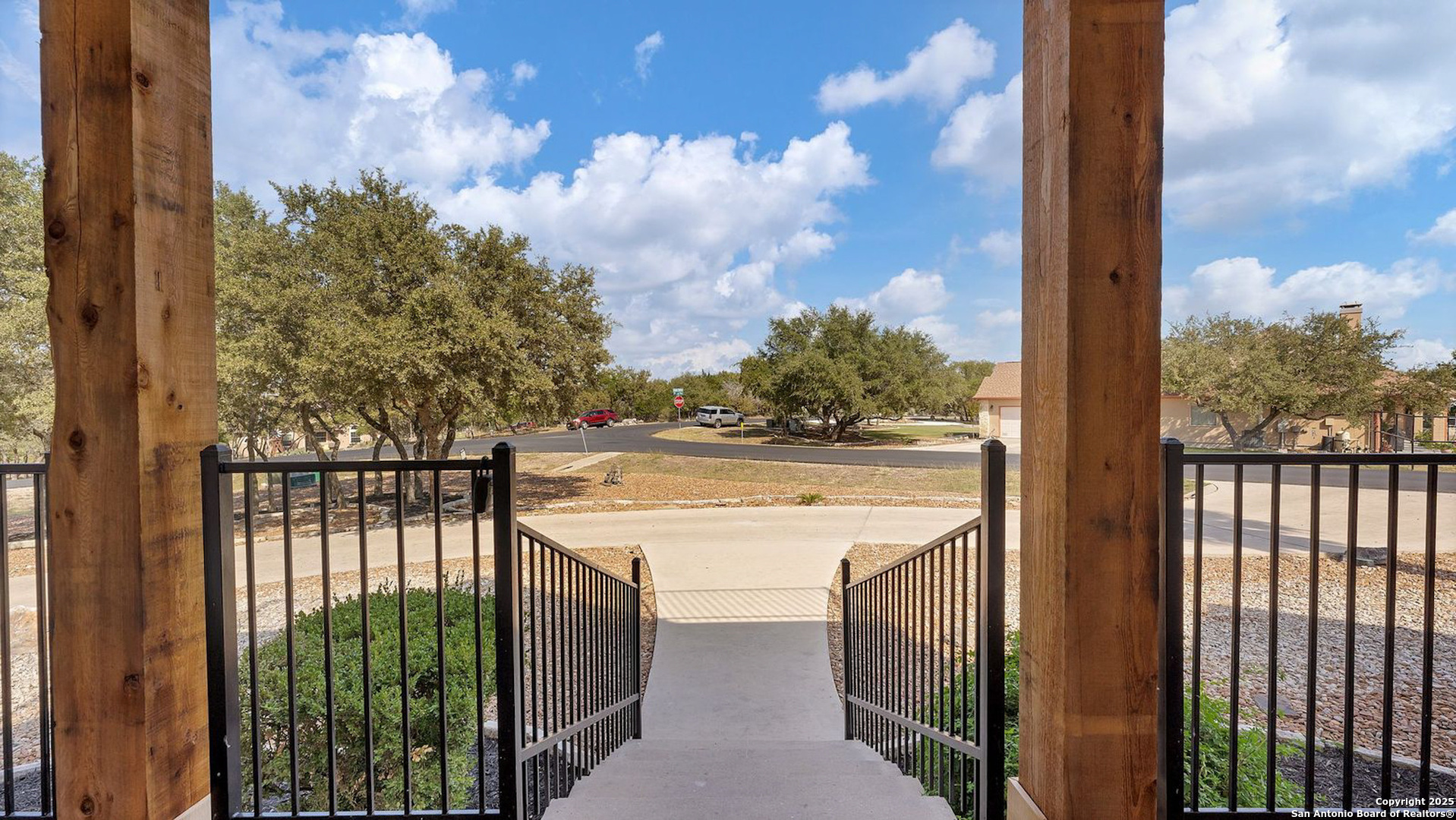 725 Winding View New Braunfels TX 78132