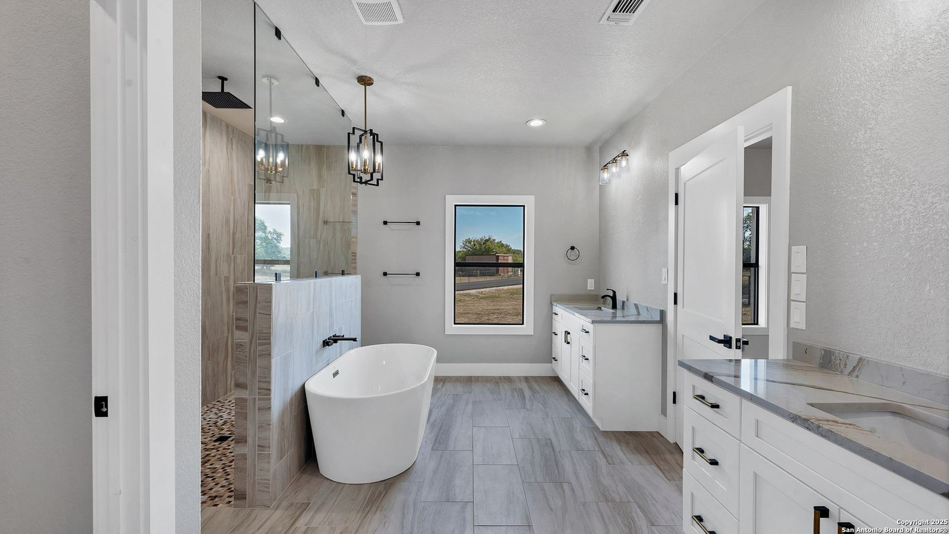 725 Winding View New Braunfels TX 78132