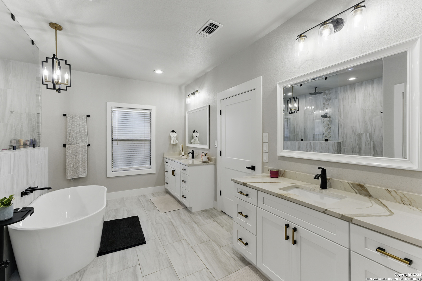 725 Winding View New Braunfels TX 78132