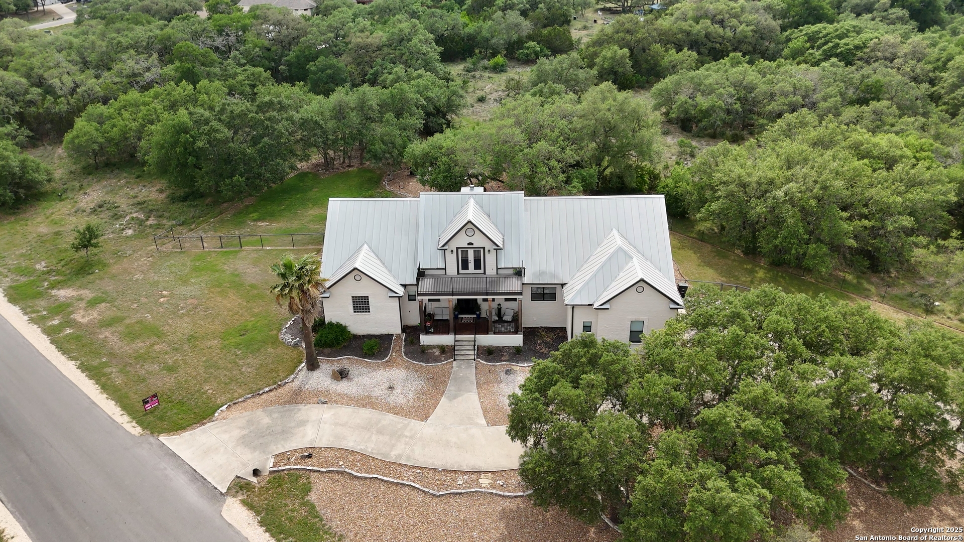 725 Winding View New Braunfels TX 78132