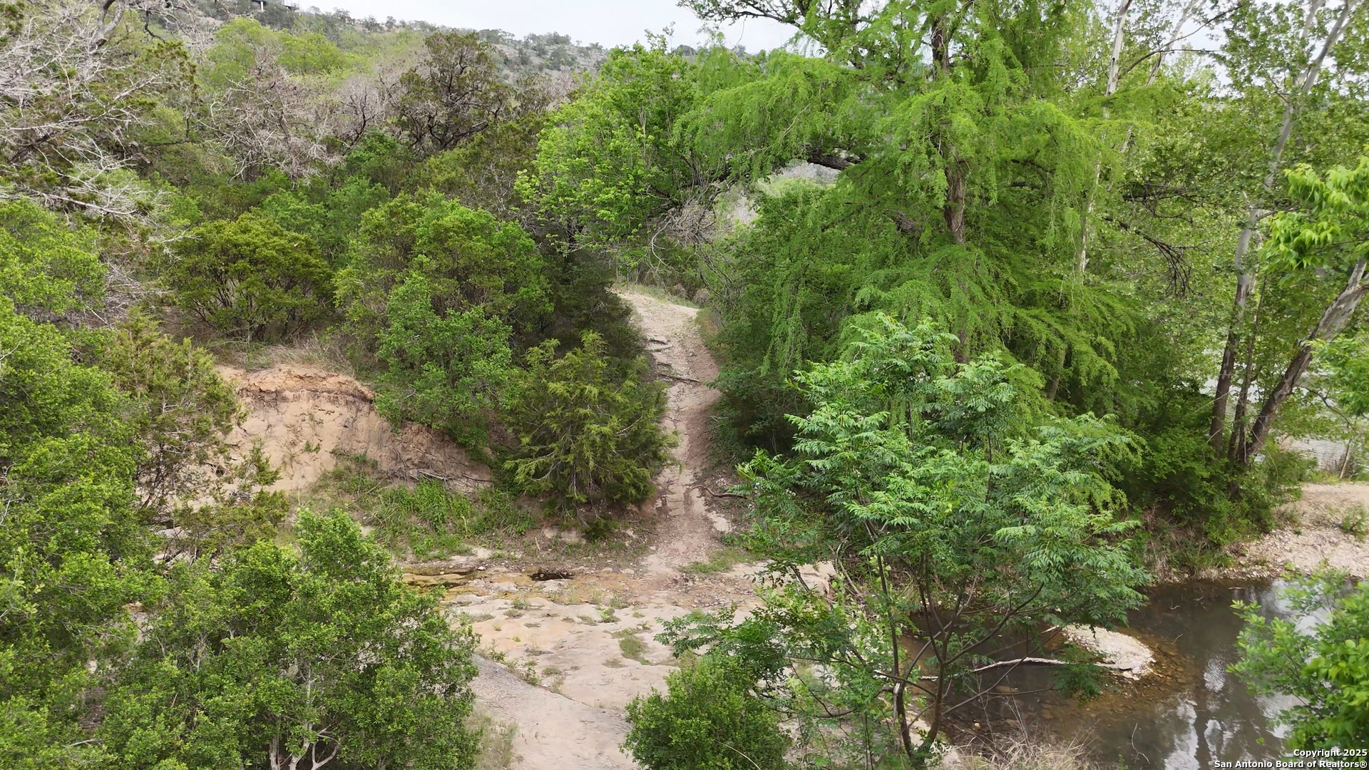 725 Winding View New Braunfels TX 78132