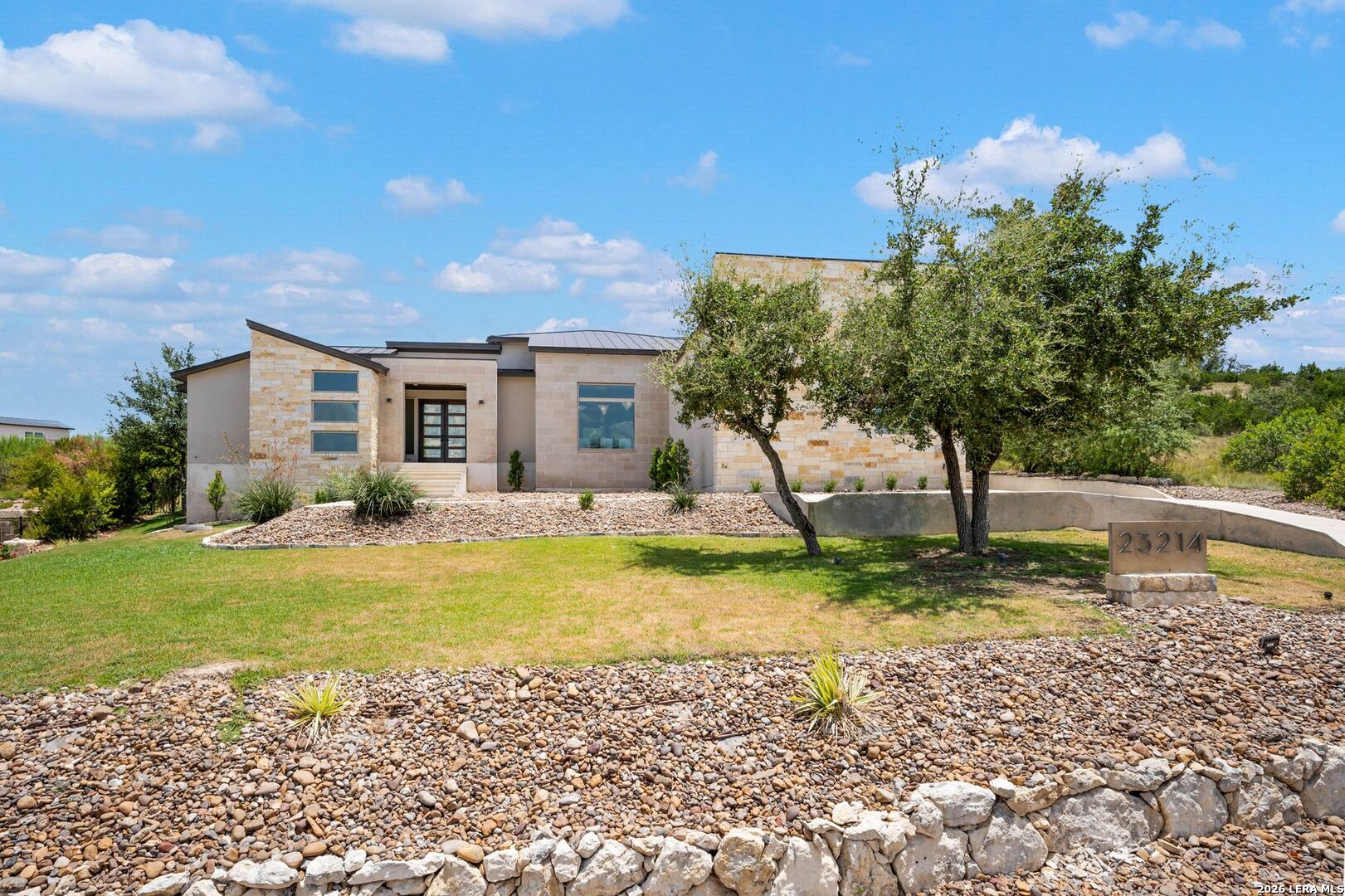 23214 Edens Canyon San Antonio TX 78255
