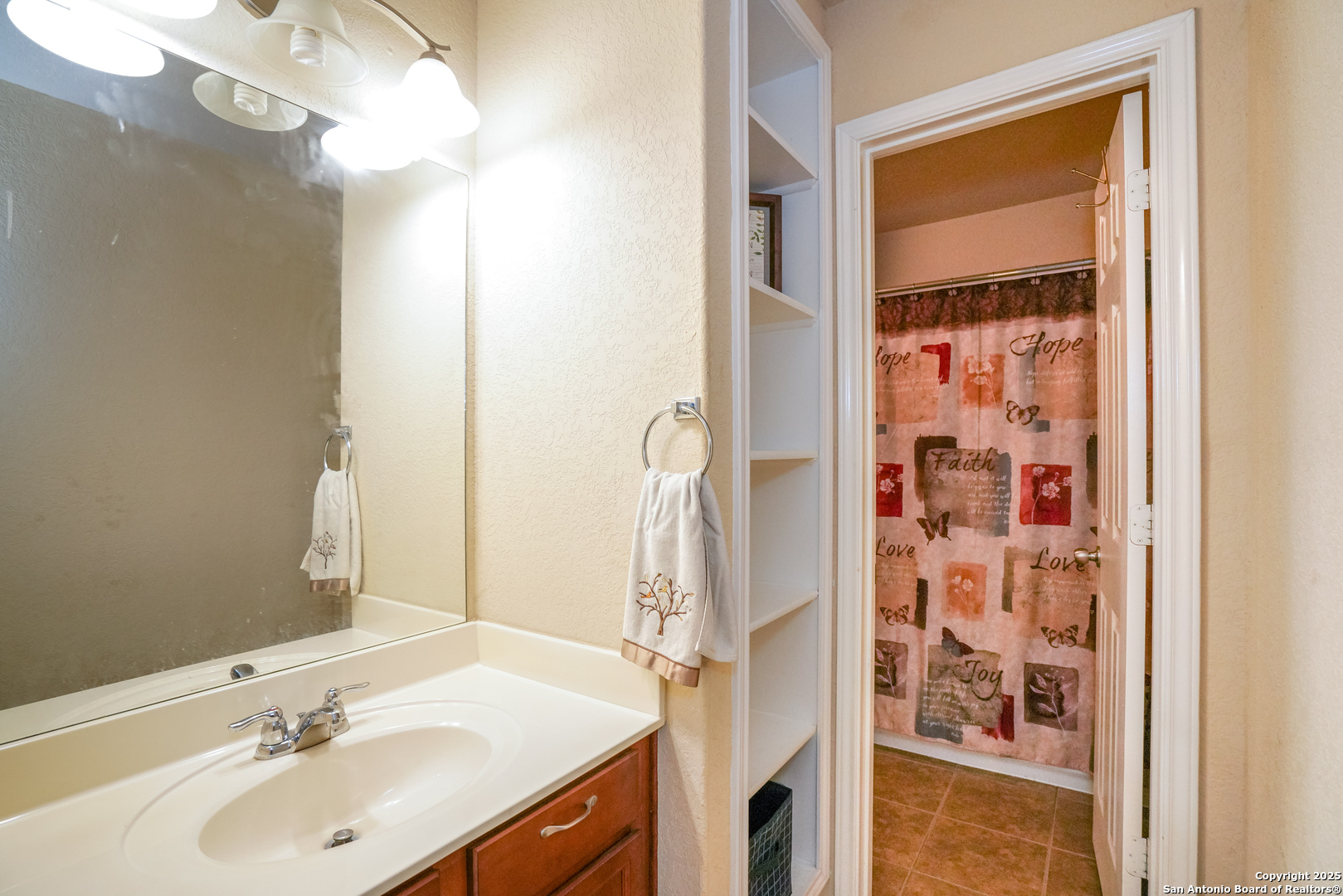 11210 Star Vista San Antonio TX 78221