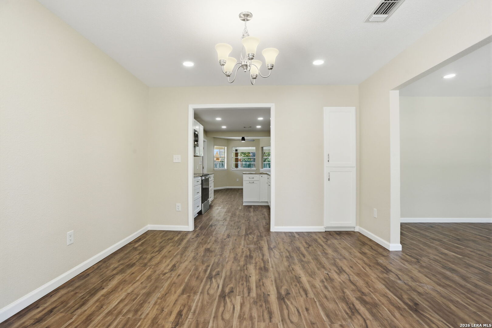 229 Sherri Drive Universal City TX 78148