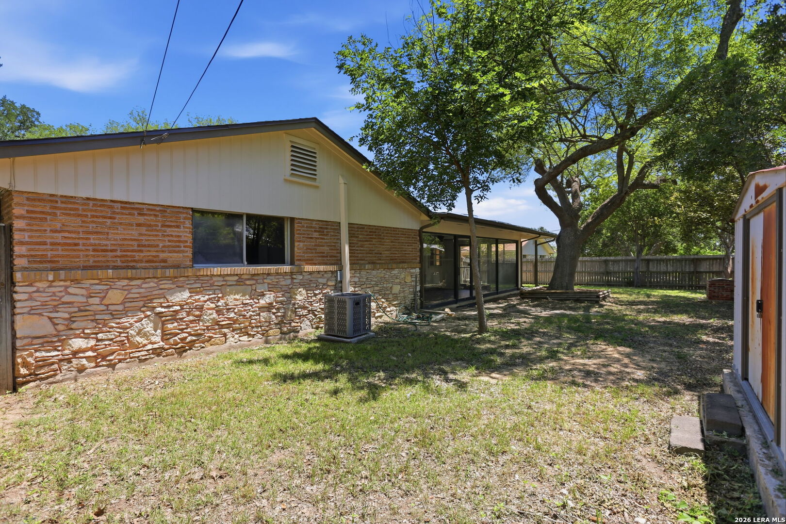 229 Sherri Drive Universal City TX 78148